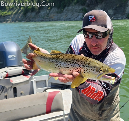 Friends, fishing and the beautiful Bow River – Bow River Blog